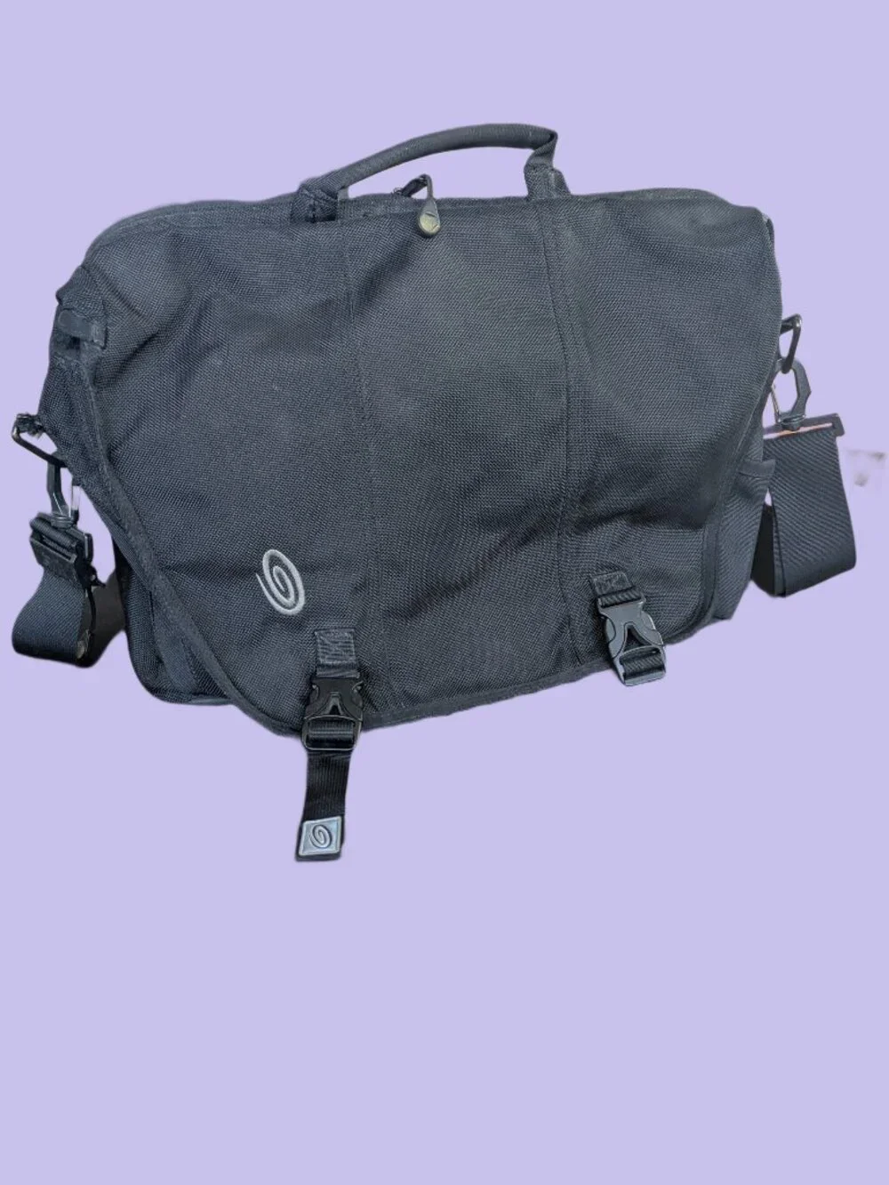 Timbuk2 Nylon Messenger bag with Detachable Shoulder Strap